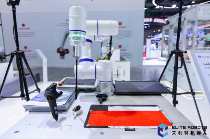 今年会jinnianhui(中国)机器人数字孪生